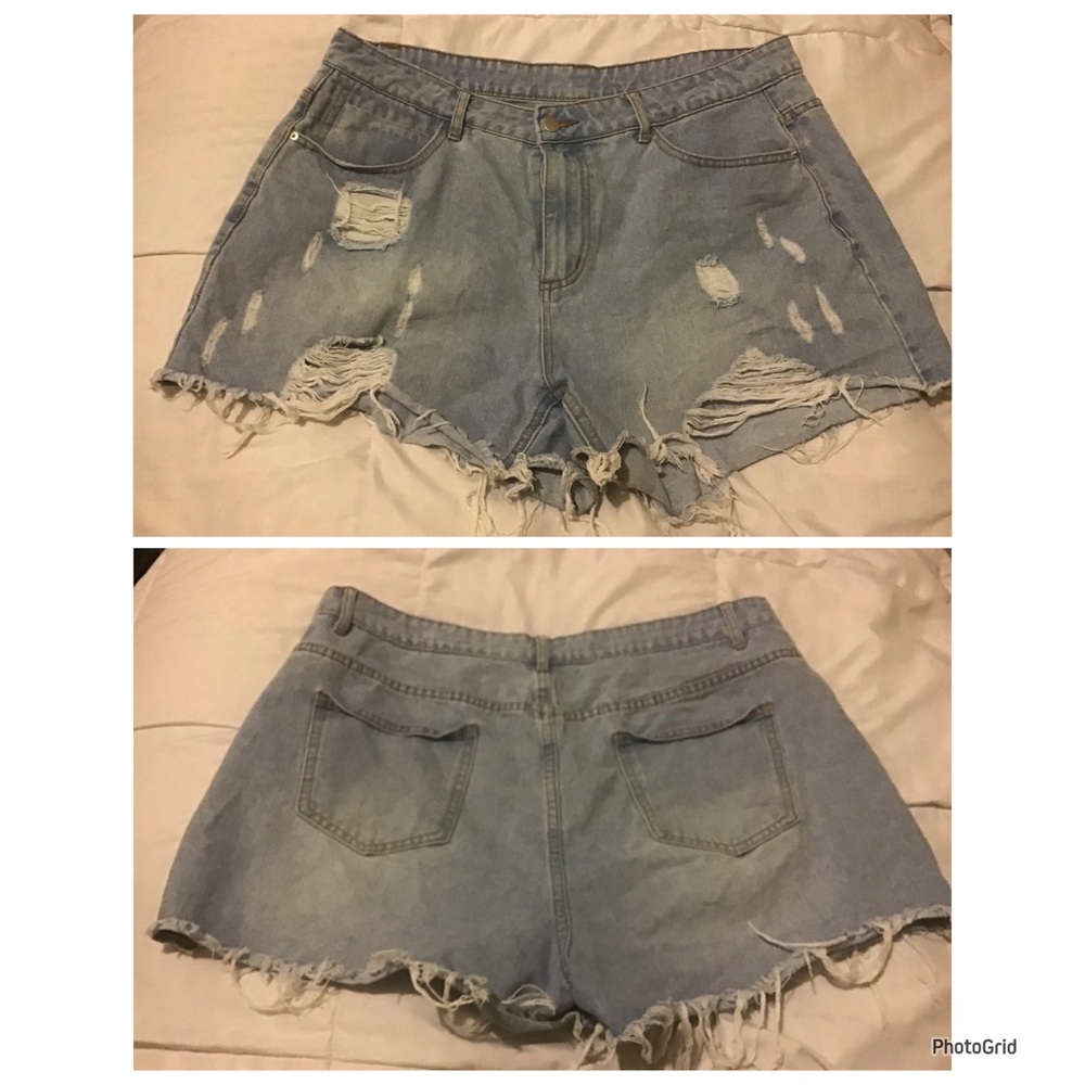 🌟🌟🌟Shein 1XL plus size distressed ripped blue denim shorts